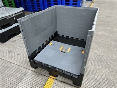 حاوية بلاستيكية قابلة للطي